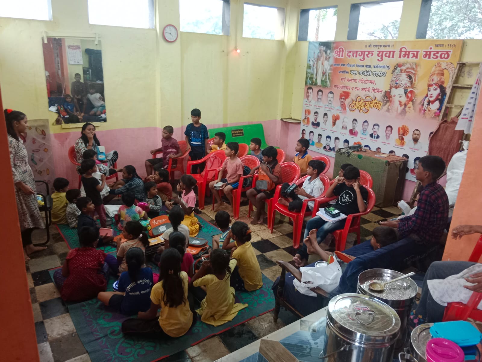 Healthy nutrition meal with fresh fruits and vegetables promoting wellness and balanced diet, ideal for boosting energy and supporting overall health.